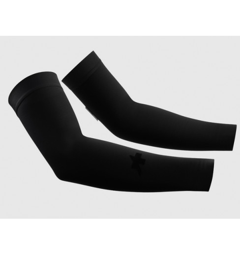 ASSOS R P1 winter arm warmers